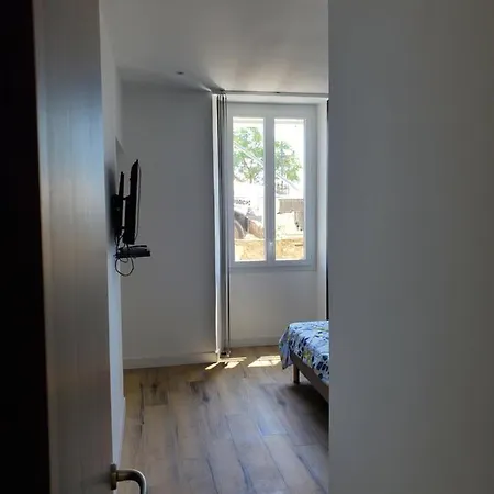 فندق مبيت وإفطار D'hote Straboni - Centre
