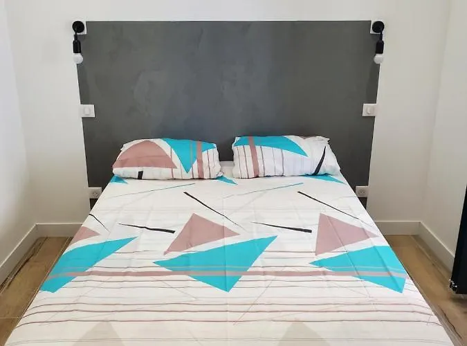 D'hote Straboni Bed & Breakfast *